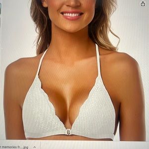 Shekini women’s Triangle Bra